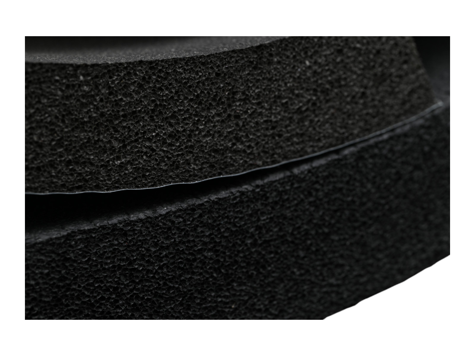 Plaque VANUE® INSULATE de 10 mm découpée au mètre carré.