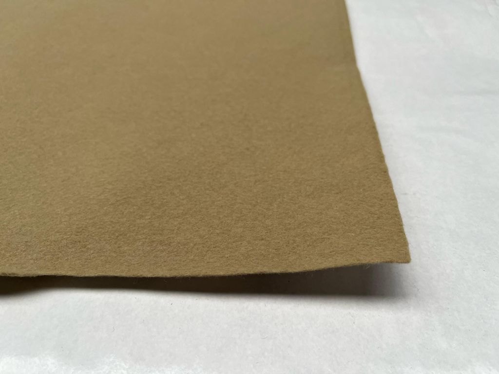 Tapis en feutre VANUE beige, autocollant, épaisseur 2,5 mm, 1 m, largeur 1,2 m.