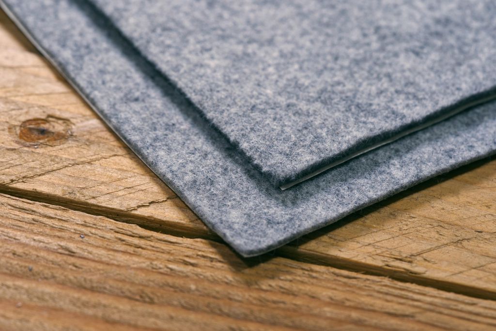 Musterstück VANUE Camper Filz HELLGRAU, selbstklebend, 2,5 mm dick