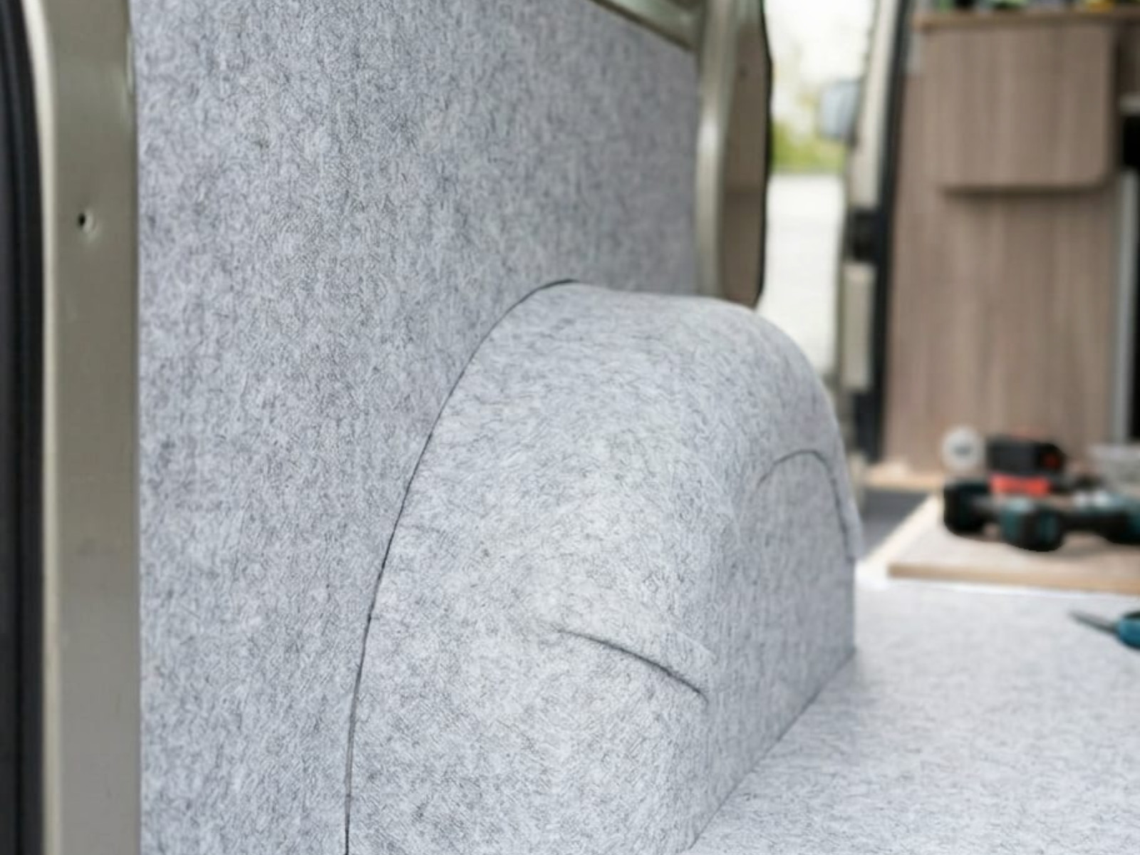 Tapis en feutre VANUE pour camping-car, GRIS FONCÉ, autocollant, épaisseur 2,5 mm, 1 m, largeur 1,2 m.